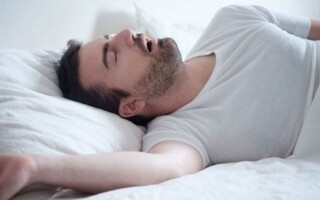 Regular Sleep Lowers Heart Disease Risk, Finnish Study Shows